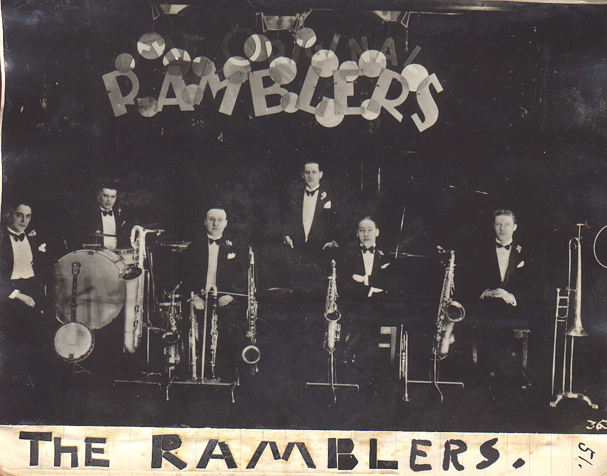 Image 19 of 41  -  131 kB