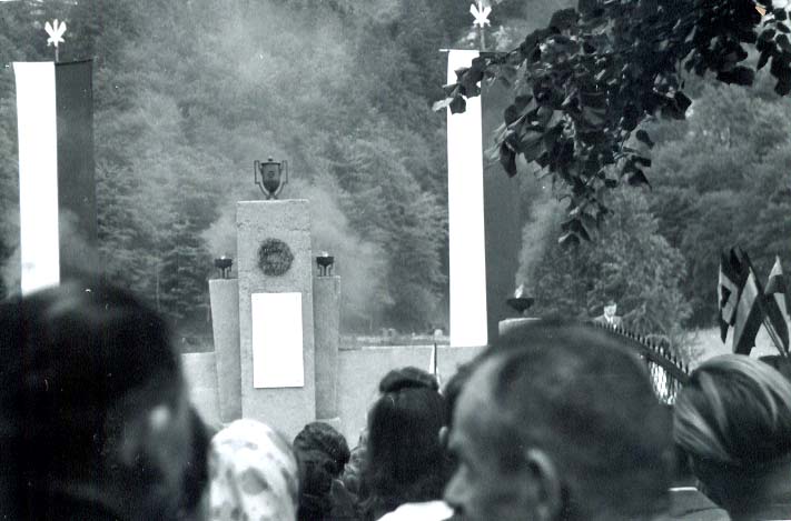 Image 1 of 10  -  47 kB