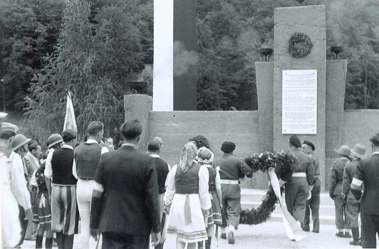 Image 9 of 10  -  68 kB